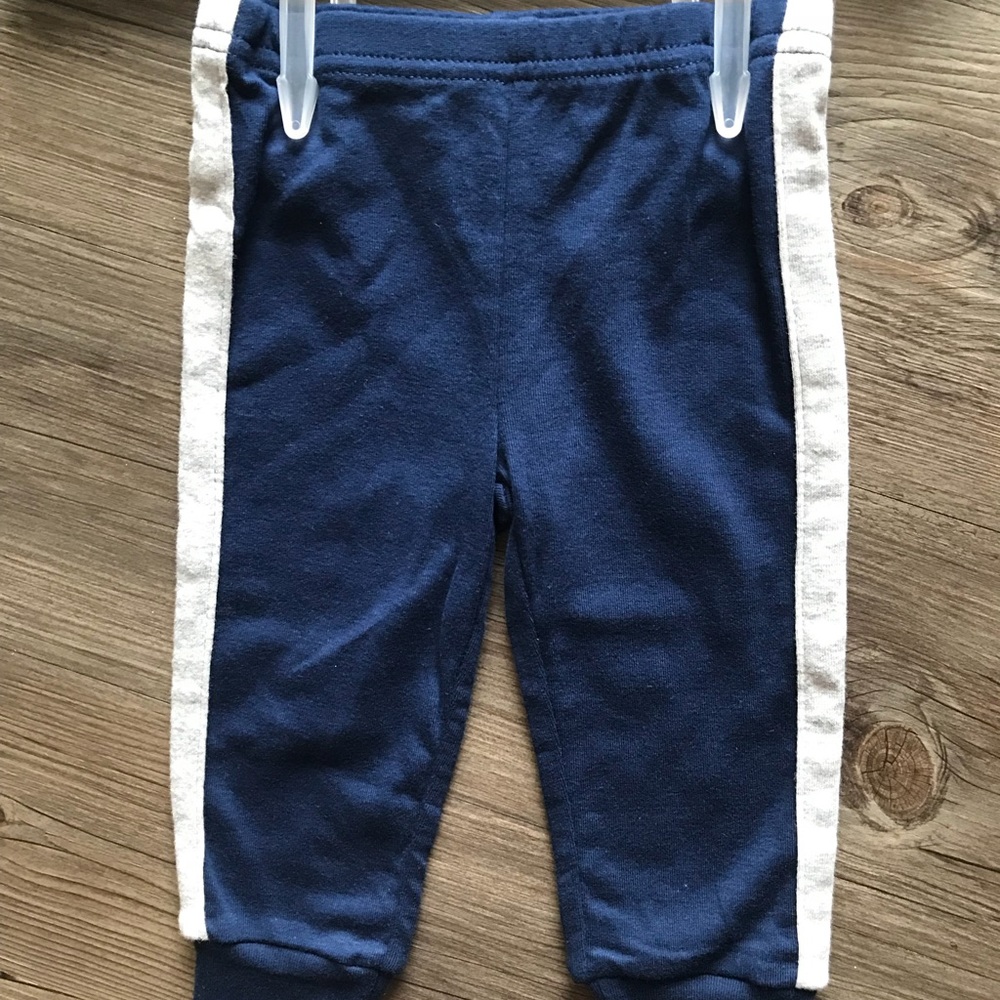 Matching Outfit - Picture 3 of 3